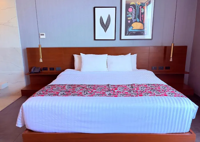 Queen Oasis Just Minutes From The Aparthotel Playa del Carmen